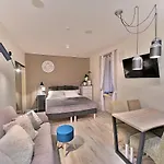 Apartment Sjesta Centrum W Centrum Miasta Z Prywatnym Parkingiem Kudowa Zdroj