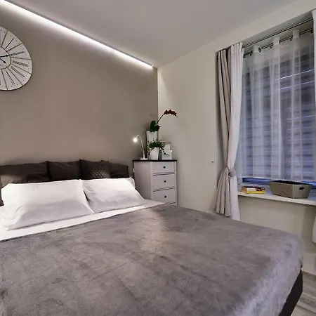 Sjesta Centrum W Centrum Miasta Z Prywatnym Parkingiem Lägenhet Kudowa-Zdrój