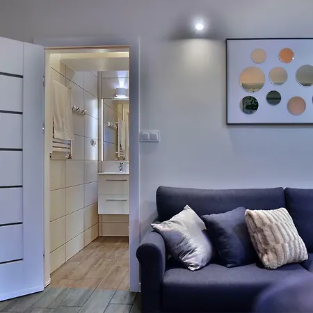 Lägenhet Sjesta Centrum W Centrum Miasta Z Prywatnym Parkingiem *