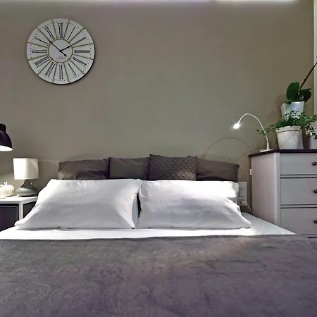 Sjesta Centrum W Centrum Miasta Z Prywatnym Parkingiem * 库多瓦-兹德鲁伊