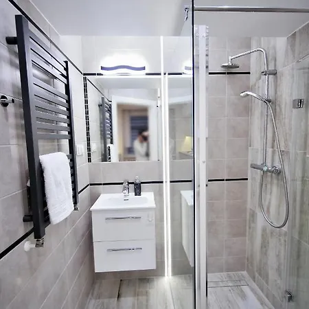 Sjesta Centrum W Centrum Miasta Z Prywatnym Parkingiem * 库多瓦-兹德鲁伊