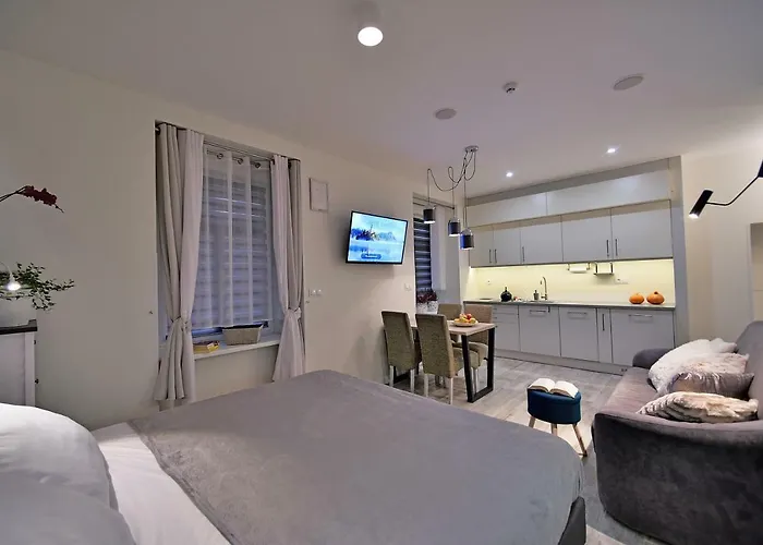 Sjesta Centrum W Centrum Miasta Z Prywatnym Parkingiem Kudowa-Zdrój